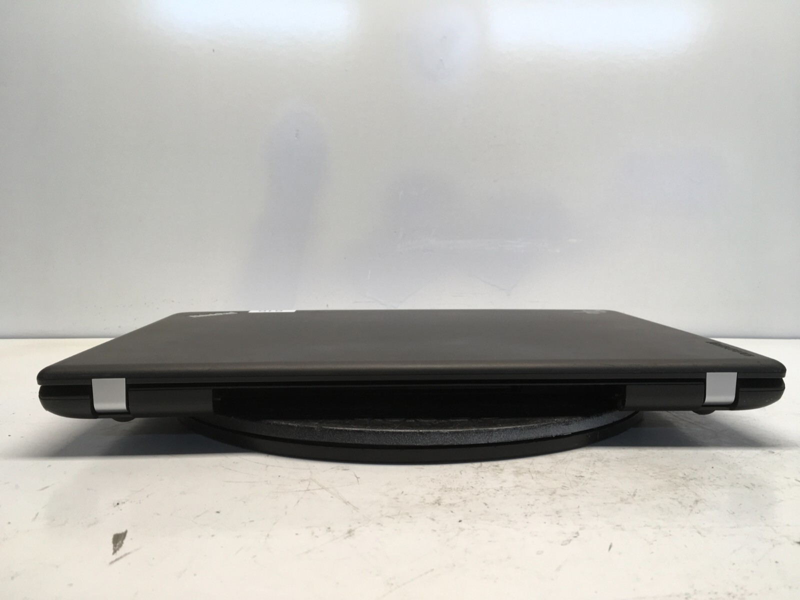 Lenovo ThinkPad E560 Intel i3-6100U 2.3GHz 4 GB NO HDD