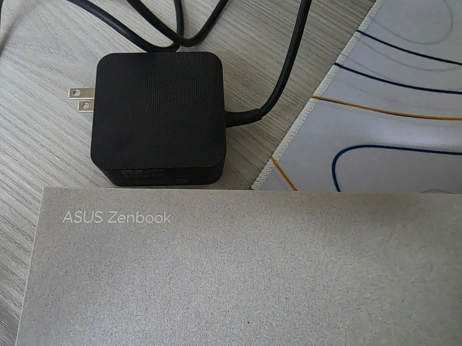 ASUS Zenbook S 16 Laptop, AMD Ryzen AI 9 365, 24 GB DDR5 RAM, 1 TB PCIe SSD, 16”