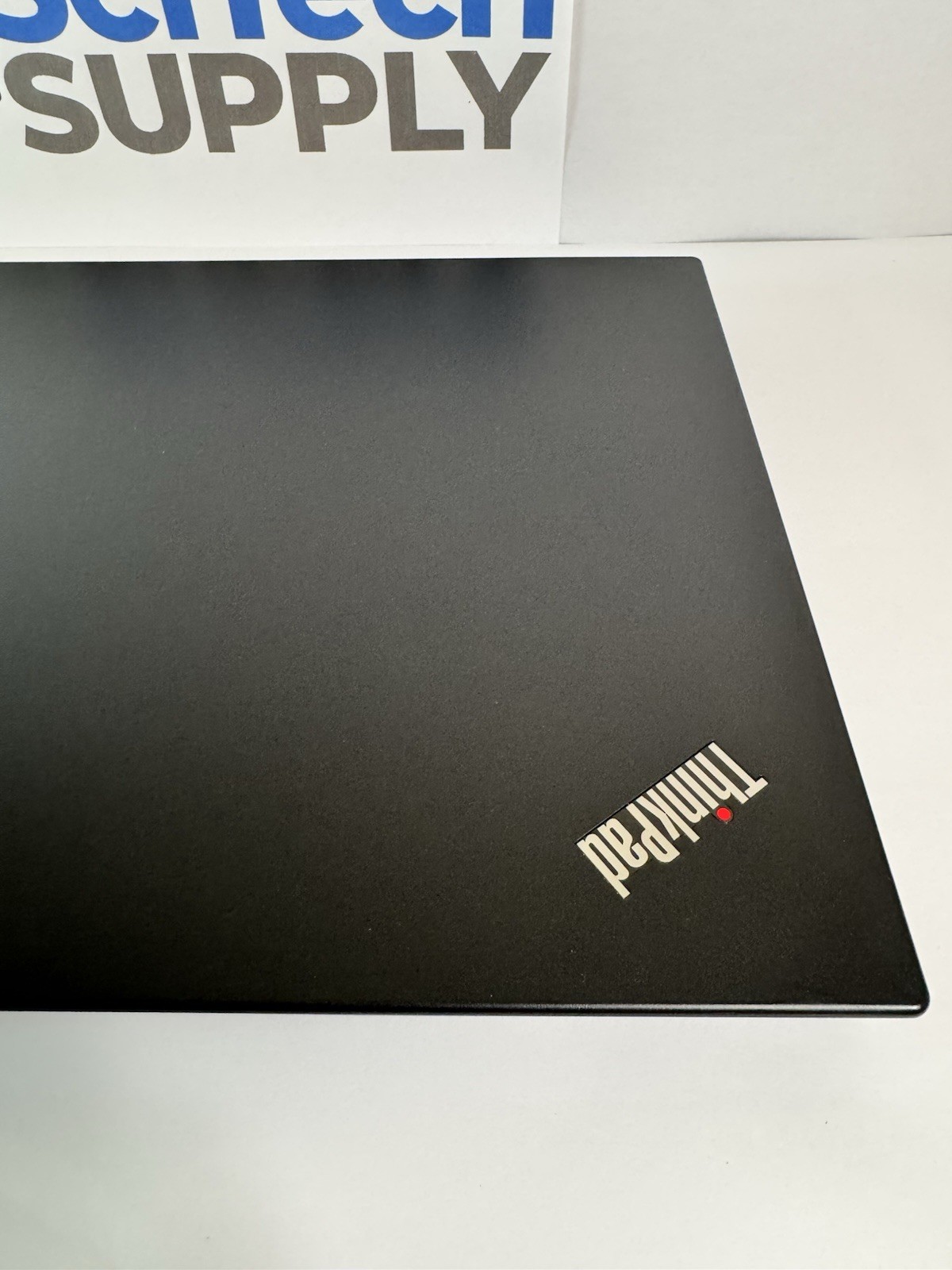 Lenovo ThinkPad T15p Gen 1 i7-10750H 32GB RAM 1TB SSD 15.6” 4K NVIDIA GTX 1050