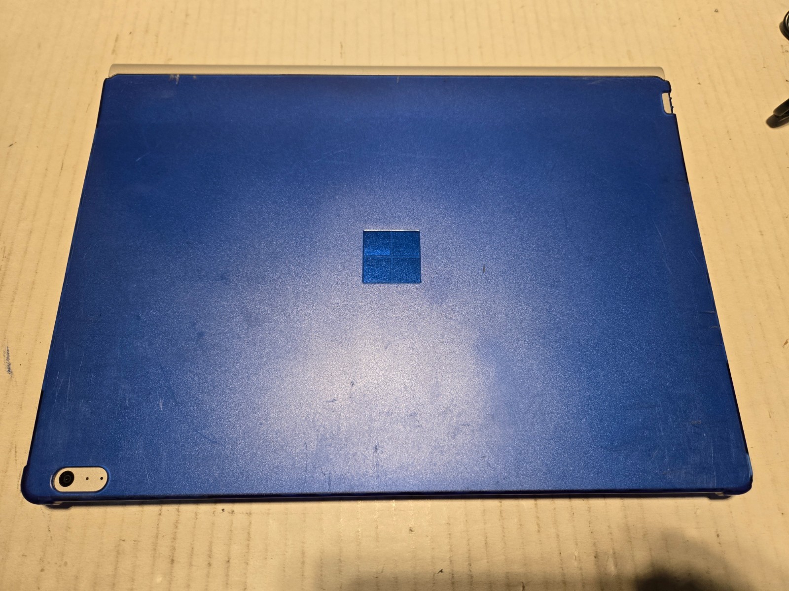 Microsoft Surface Book 13.3″ Touch Laptop Core i5-6300U 8GB 128GB Win10 Nice One