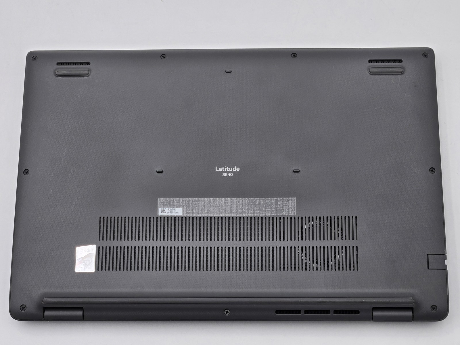 Dell Latitude 3540 15″ FHD I7-1355U 256GB SSD 16GB W11P Webcam Backlit