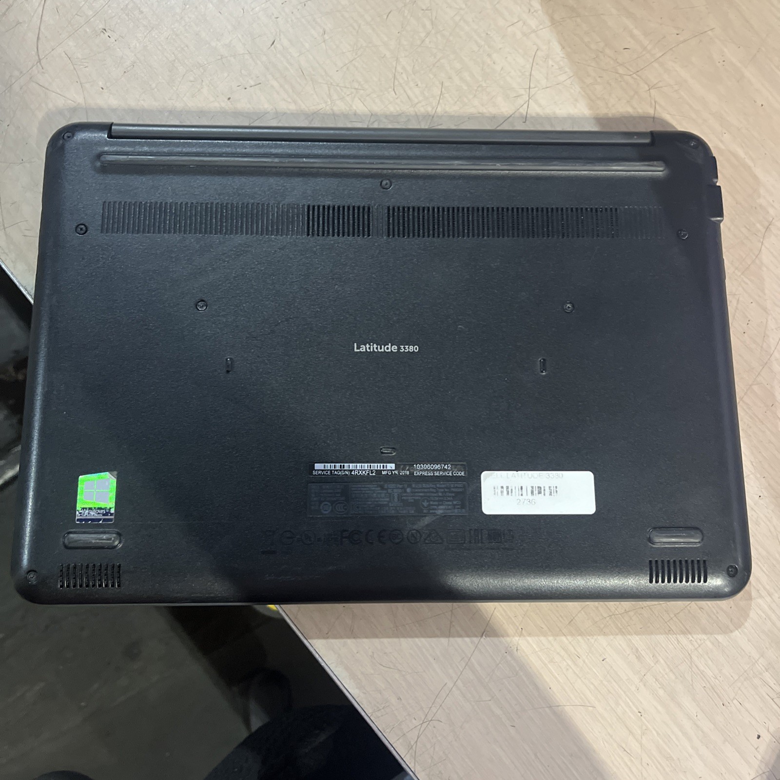 DELL LATITUDE 3380 INTEL CORE I3-6006U 2.00GHZ 8GB RAM NO HD