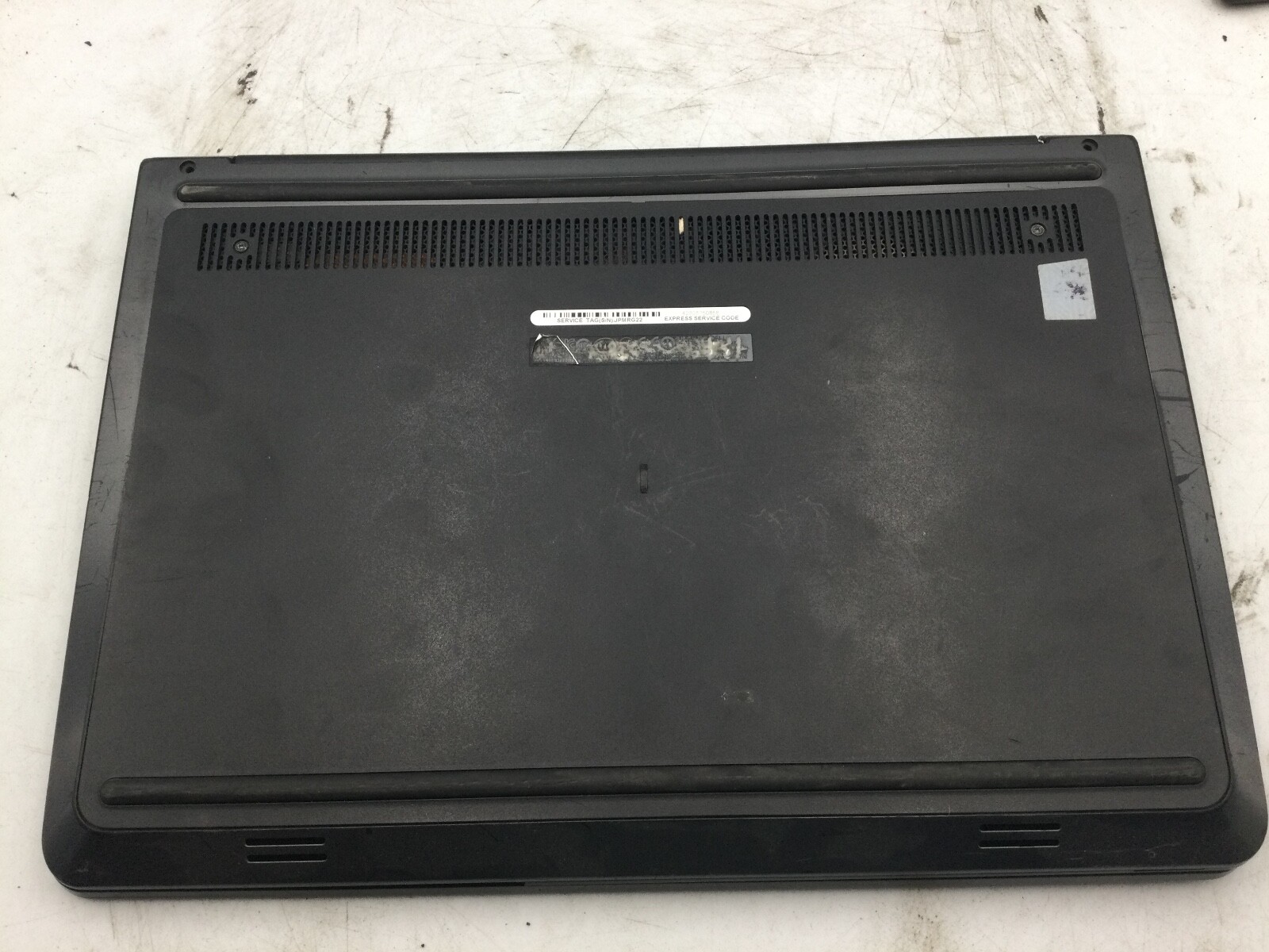DELL LATITUDE 3450 – FOR PARTS – INTEL I5 – NO RAM – 14″ – READ DESCRIPTION – BB