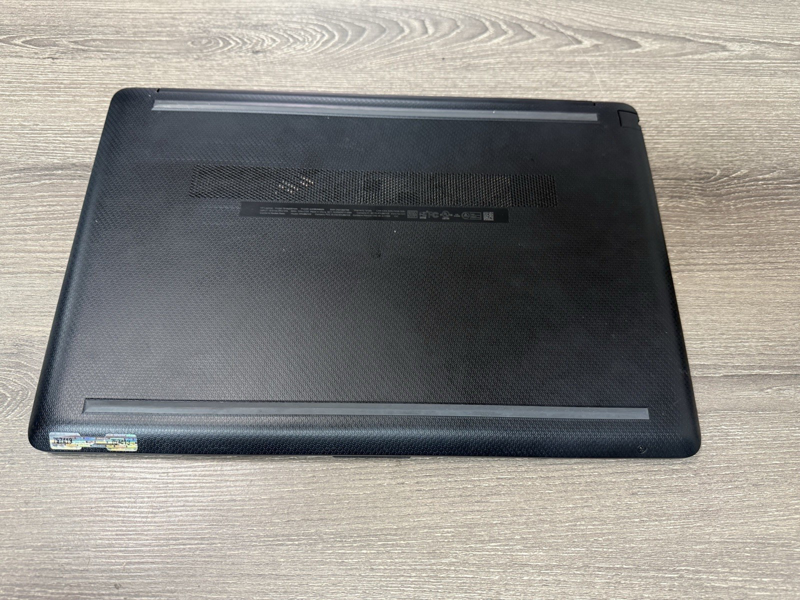HP Laptop 15-DW1001WM 15.6″ Celeron N4020 1.1GHz 4GB RAM 128GB HD