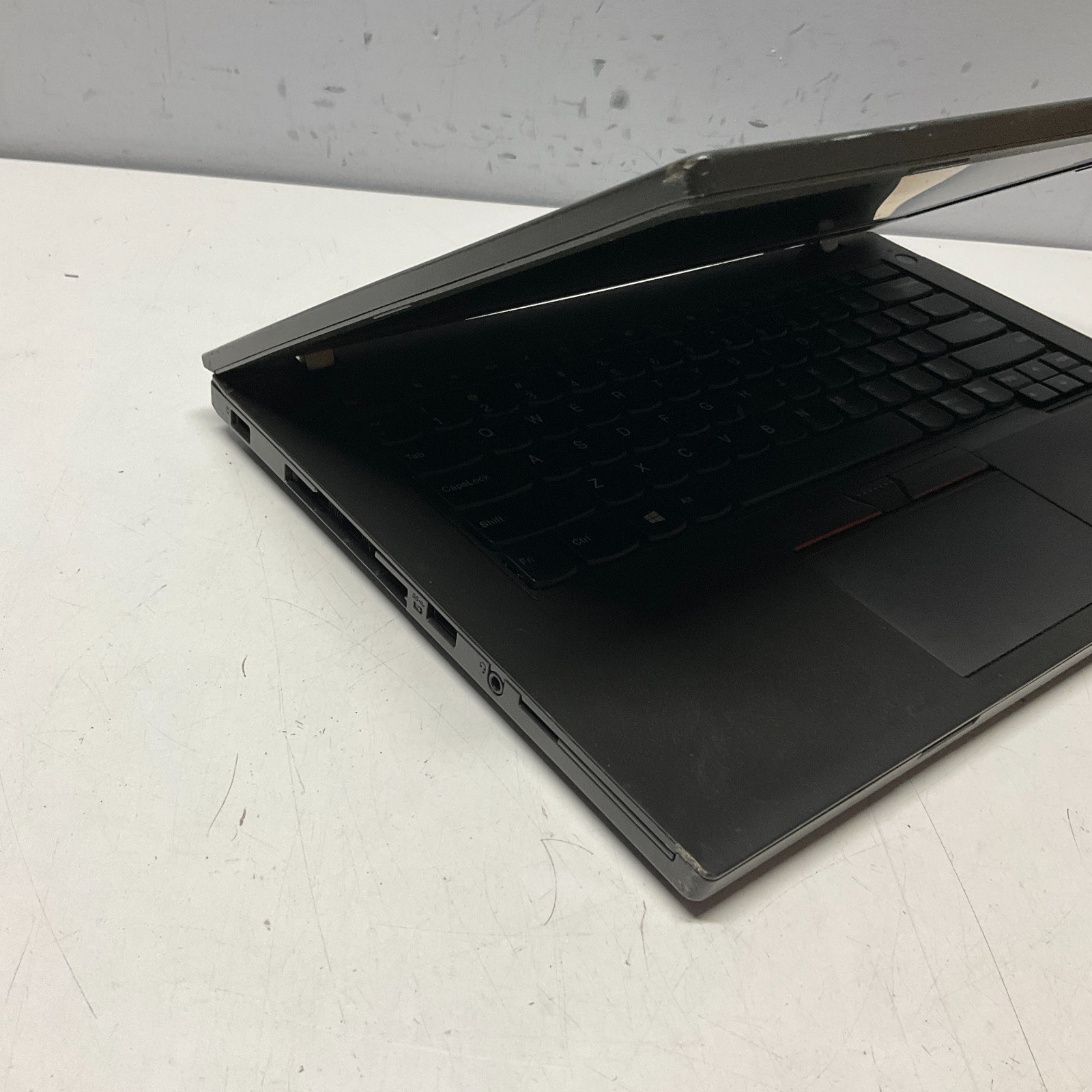Lenovo ThinkPad L470 14″ | 2.60GHz Dual Core i5-7300U | 8GB 250GB SSD Win10 READ