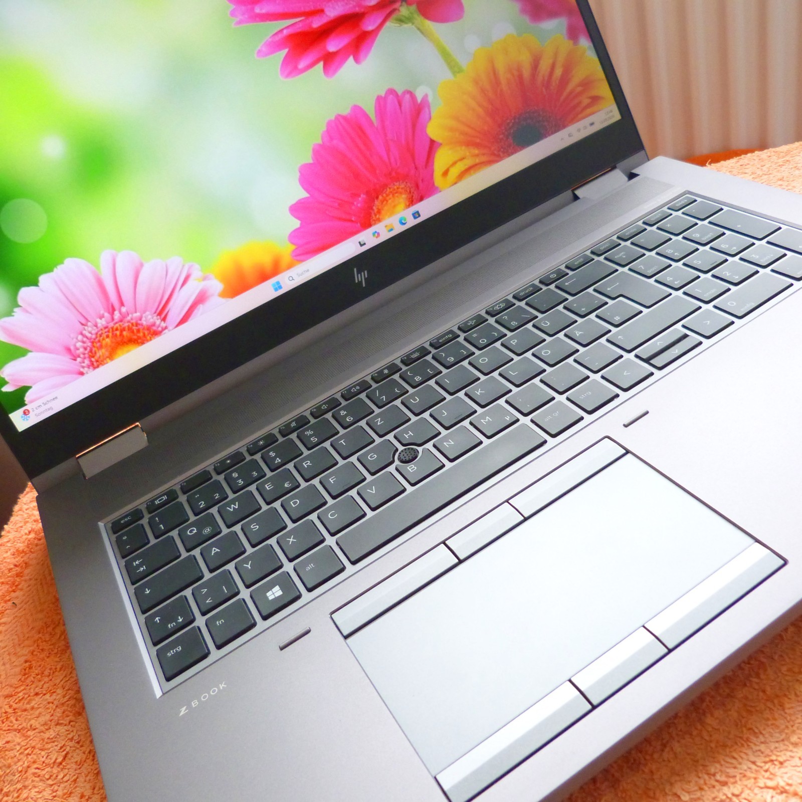 HP ZBook 17 G7 FURY ELITE WORKSTATION 17 inch FHD l 32GB RAM NEW l HEXA i7 USBC
