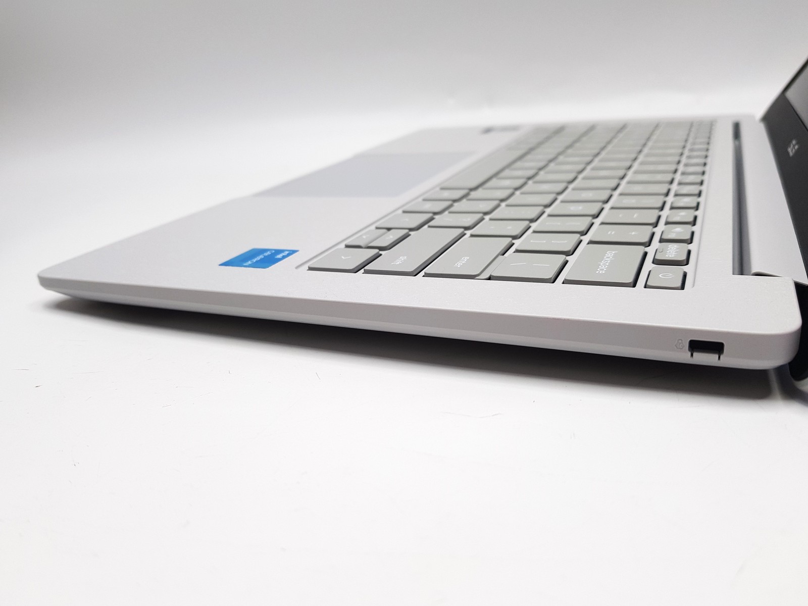 ASUS Chromebook CX1405CKA 14″ Celeron N4500 8GB 128GB SSD