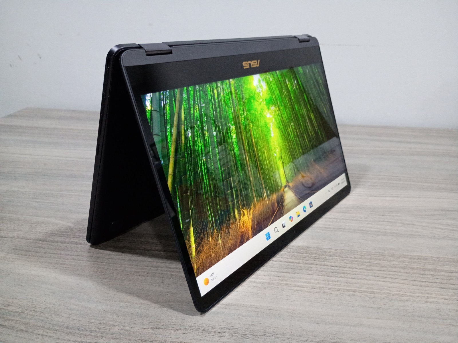 ASUS ZenBook Flip Q325UA i7 256GB SSD 16GB RAM Backlit Keys Full HD Windows 11