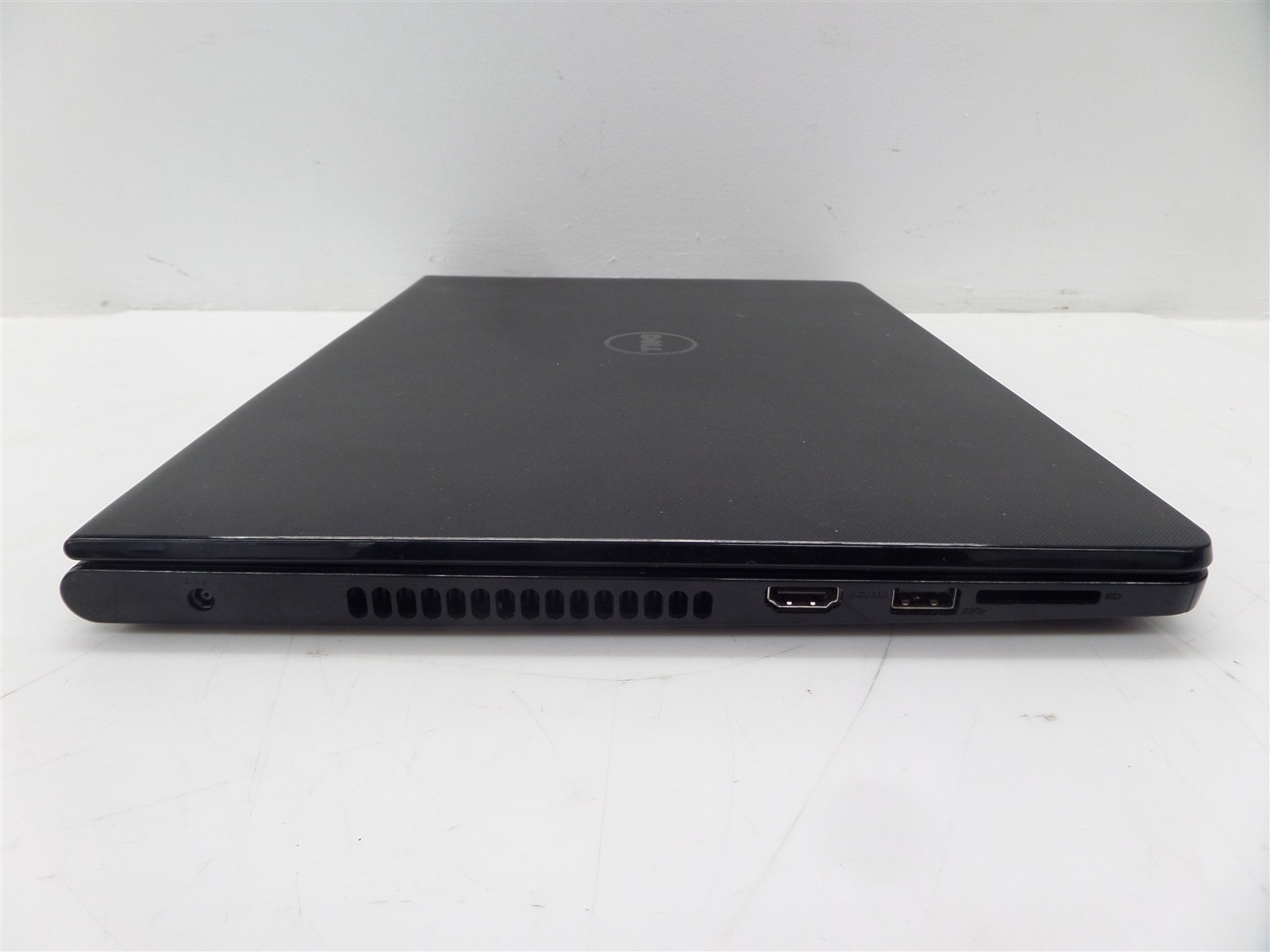 Dell Inspiron 14 3452 14″ Laptop w/ N3050 1.6GHz CPU 2GB RAM 32GB eMMC Win 10