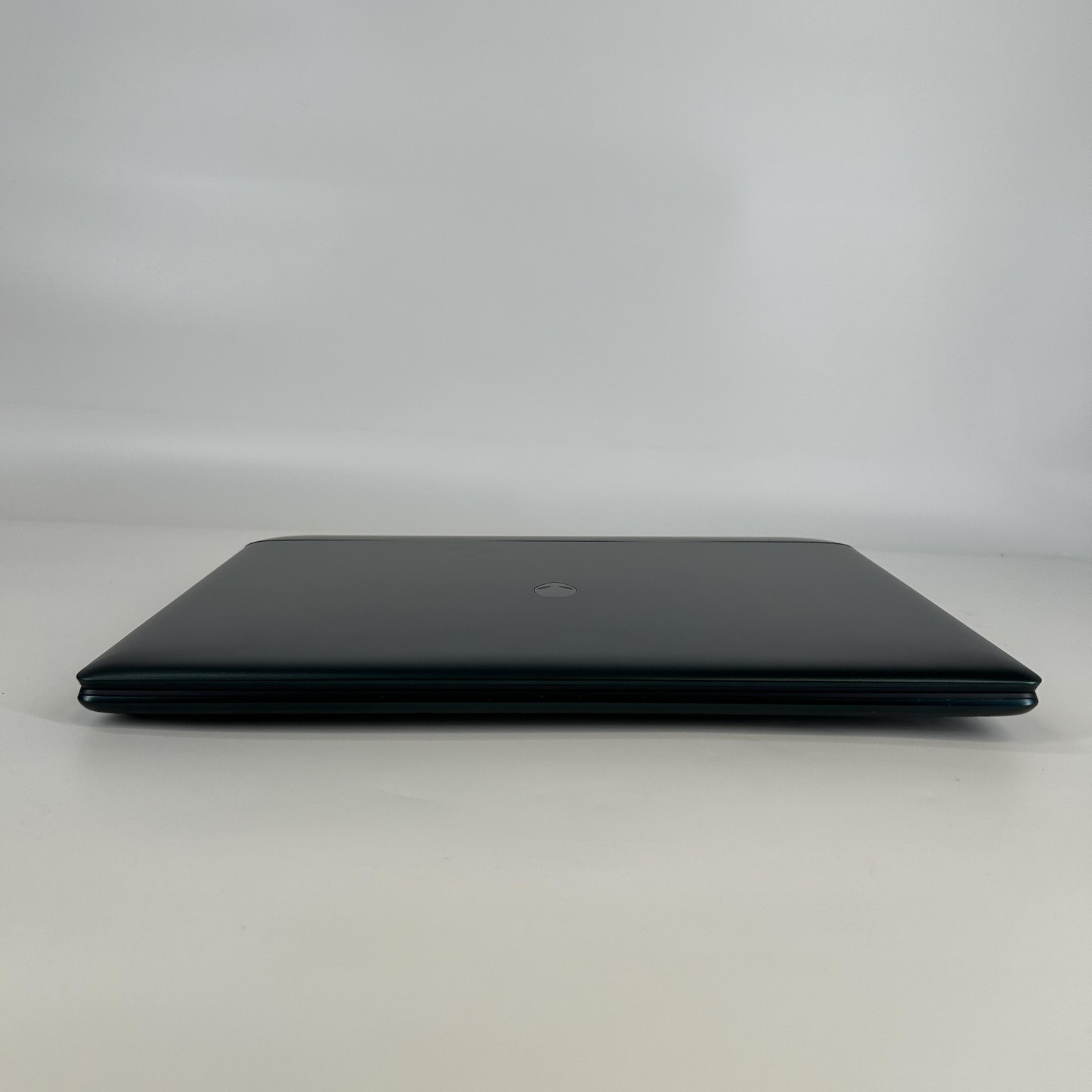 Dell Alienware 16 Area-51 240Hz QHD+ 2.7 GHz Ultra 9 275HX 32GB 1TB SSD RTX 5080