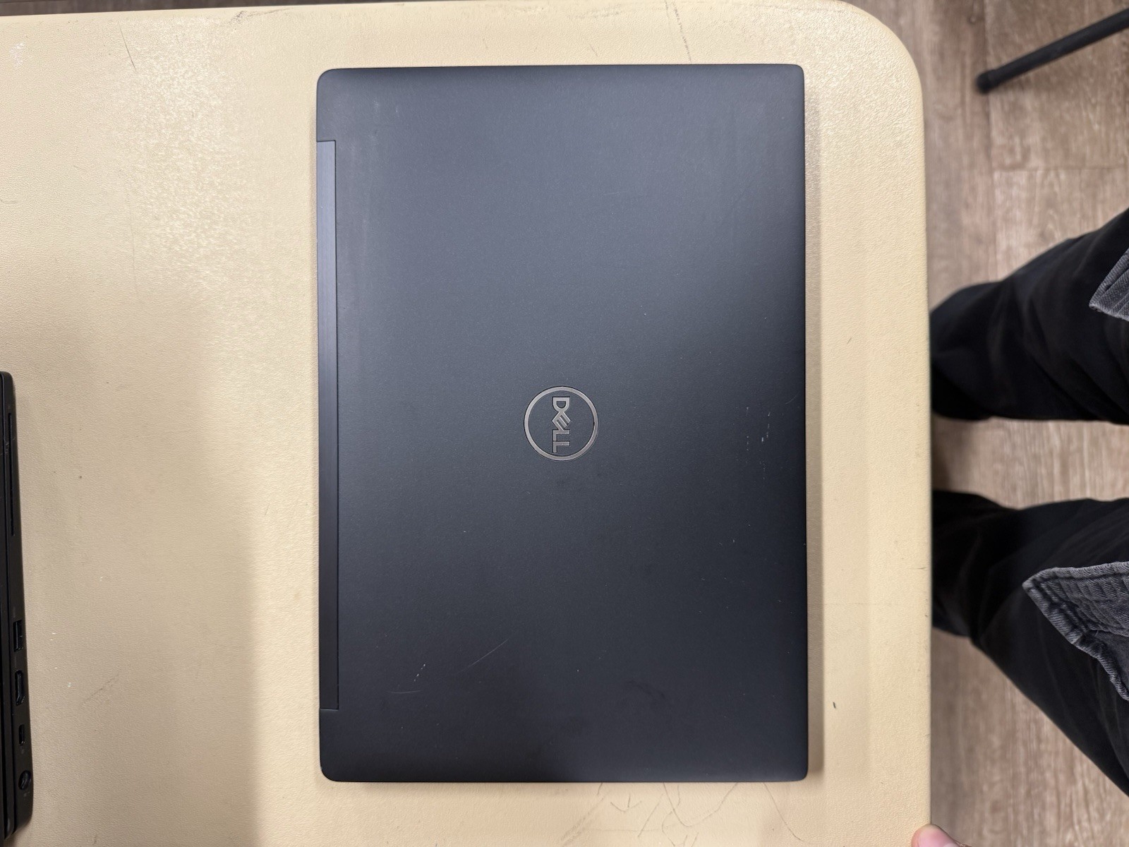Dell Latitude 7390 i7-8650U 16GB RAM 256GB SSD 13.3” Windows 11 Pro