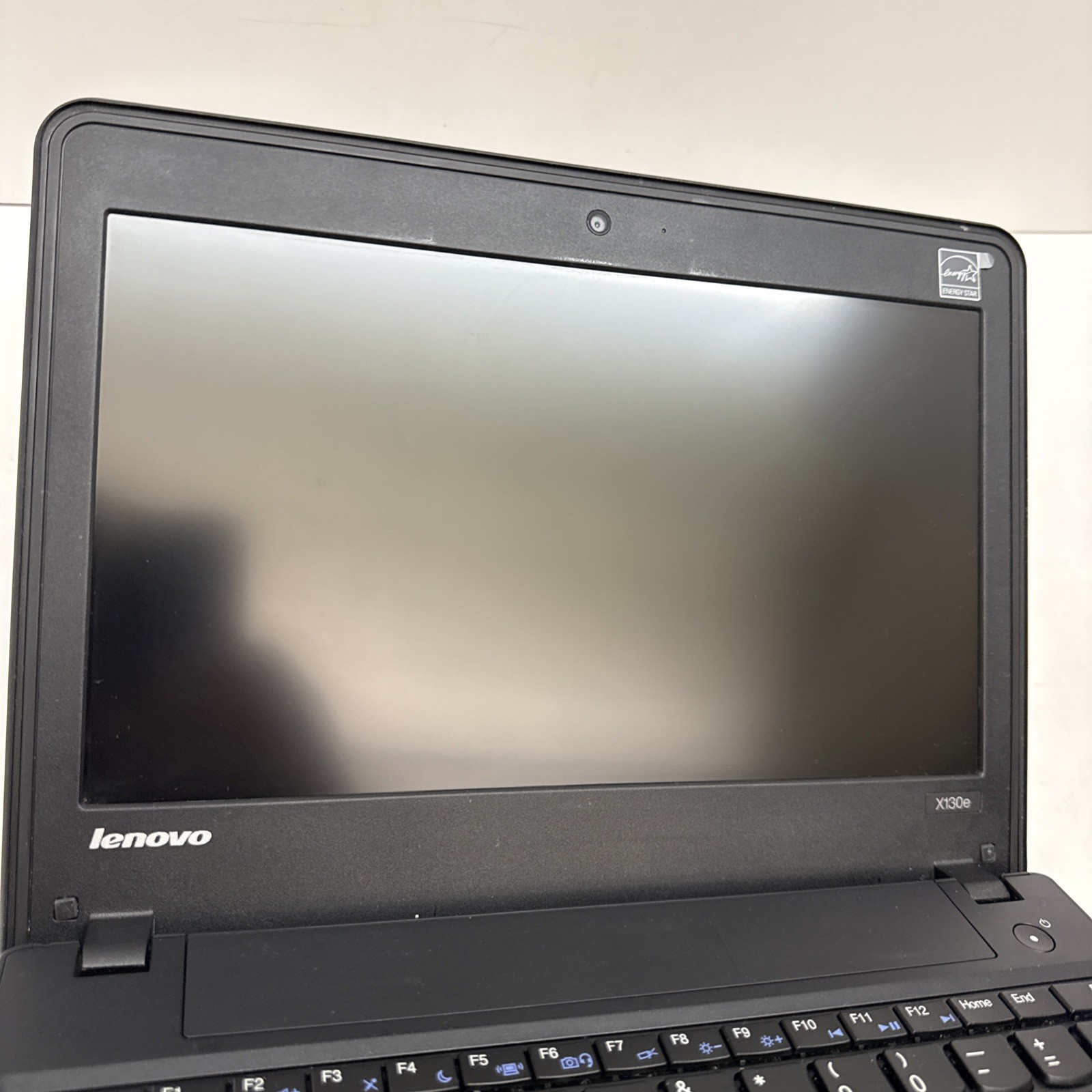 LENOVO THINKPAD x130e AMD 4GB RAM – Bad Screen Backlight – Powers On – As Is –