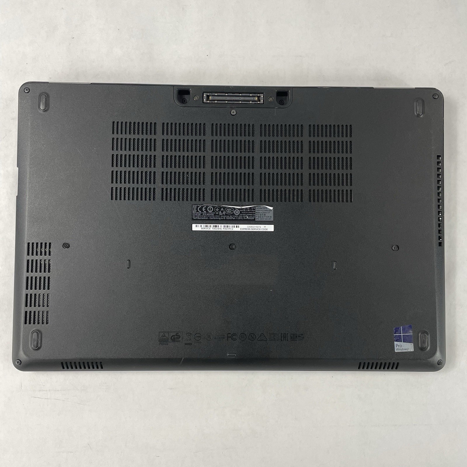 Dell Latitude E5570 15.6″ i3-6300U 2.40 GHz 8 GB RAM No SSD No OS No Battery