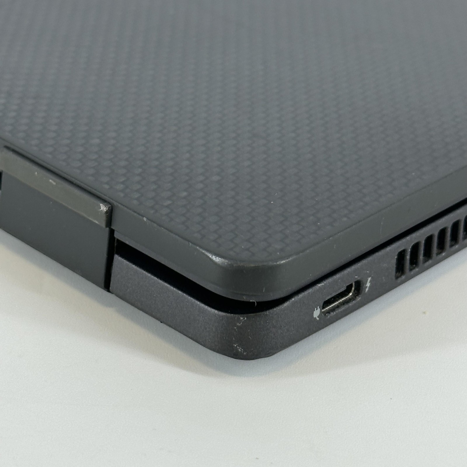 Dell Latitude 7430 14 Gray FHD 1.7 GHz i7-1255U 16GB RAM 512GB SSD Good