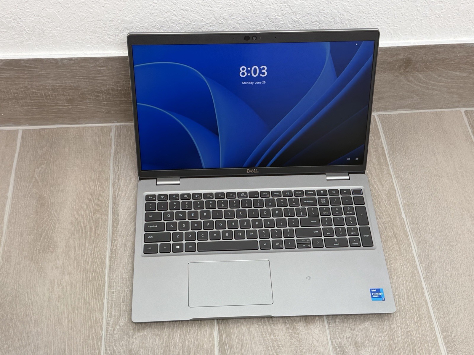 Dell Latitude 5520 15.6″ Core i7-1185G7 32GB RAM 512GB NVMe SSD Win-11