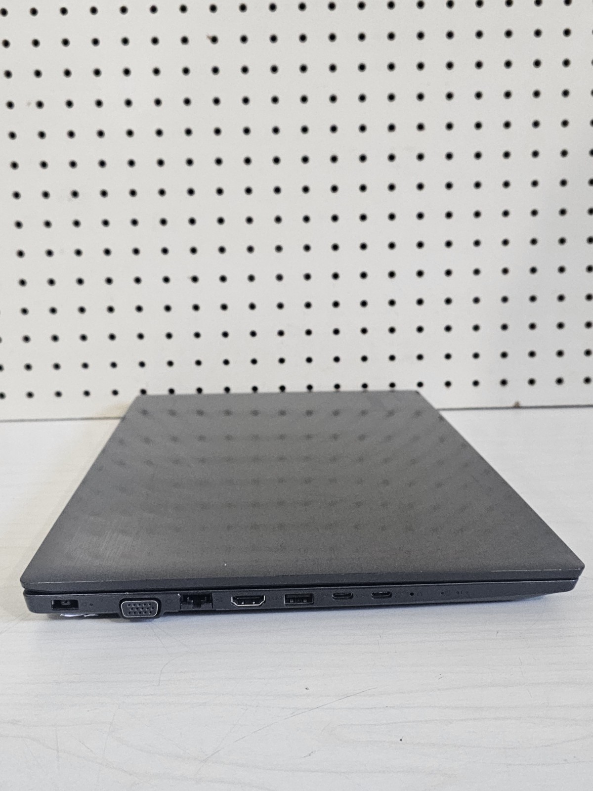 Lenovo IdeaPad V330-15IKB Laptop – i5 Gen 7 – 8GB RAM – 250GB SATA – Win 11 Read