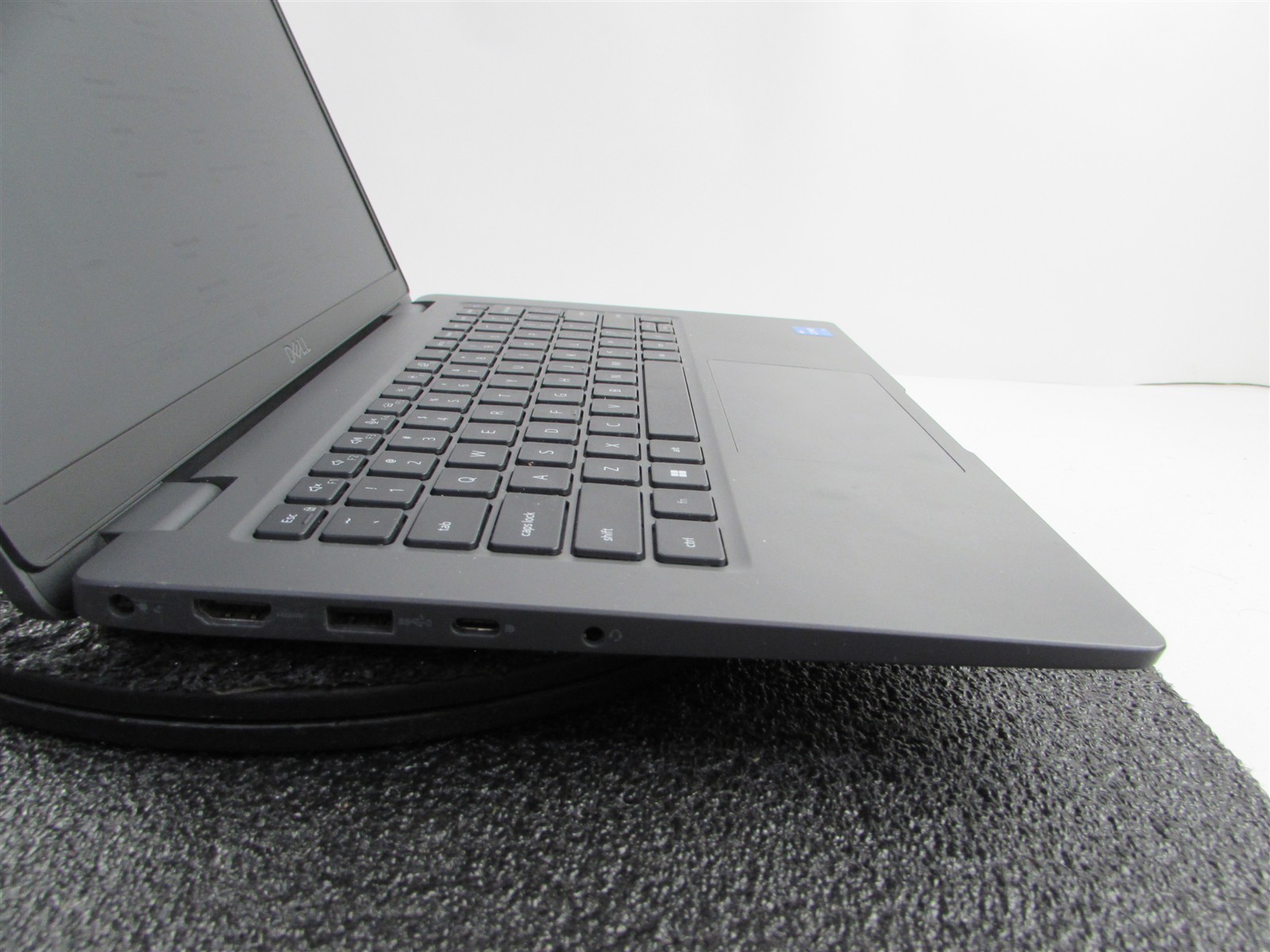 DELL LATITUDE 3440 1366X768 14″ CORE I5-1335U 256GB SSD 16GB RAM NO O.S