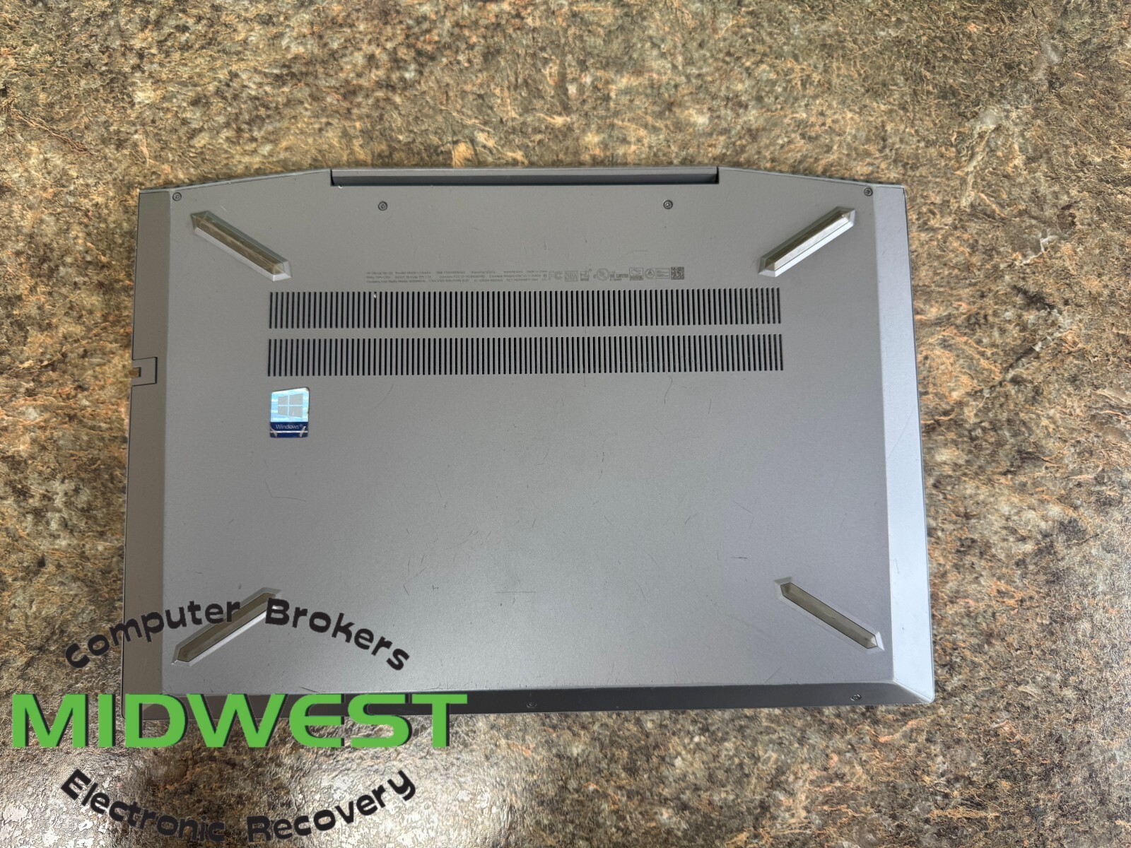 HP ZBook 15v G5 i5-9300H 2.4GHz 16GB RAM NO OS/HDD/SSD