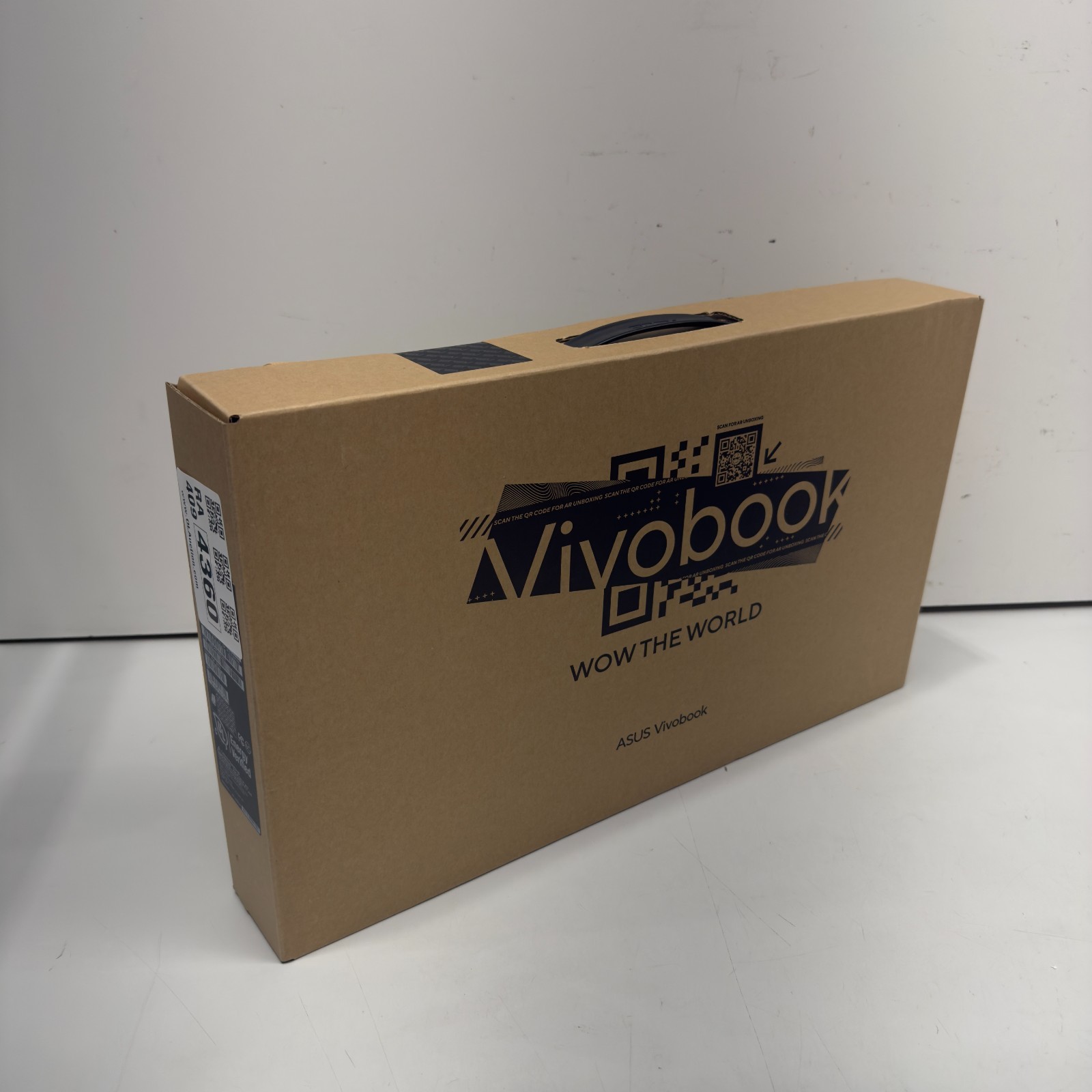 (NEW SEALED) ASUS Vivobook Go 15.6” Slim Laptop Ryzen 5 7520U/8GB/512GB