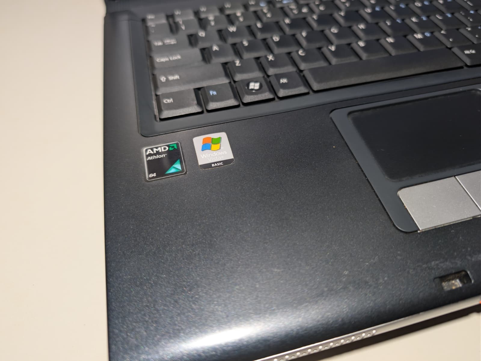 15″ Acer Aspire 5515 | AMD Athlon 2650e 3GB RAM 160GB HD | Win XP Pro 32-Bit DVD