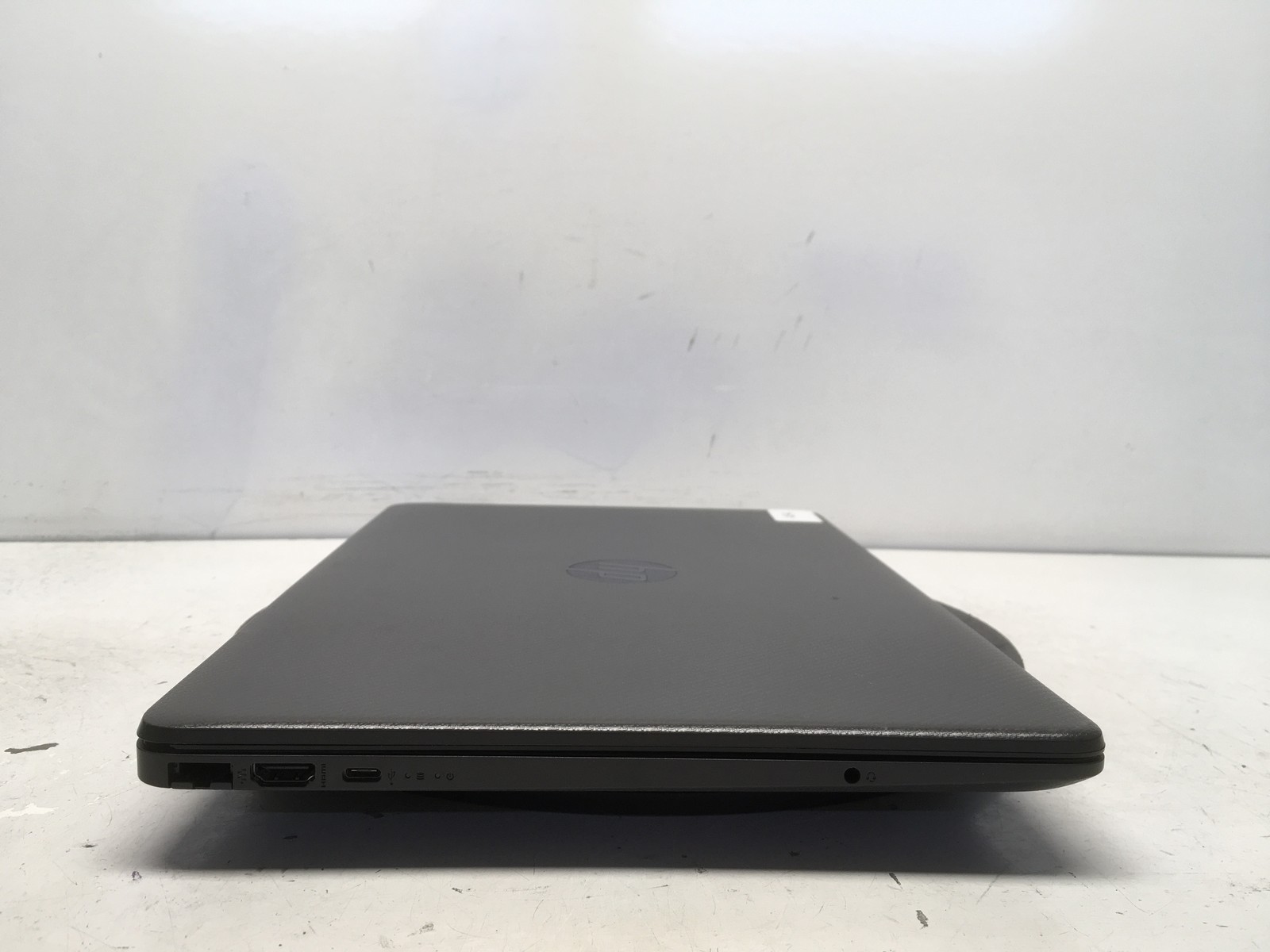 HP 250 G8 Intel 5 11th gen No RAM NO HDD No Batt