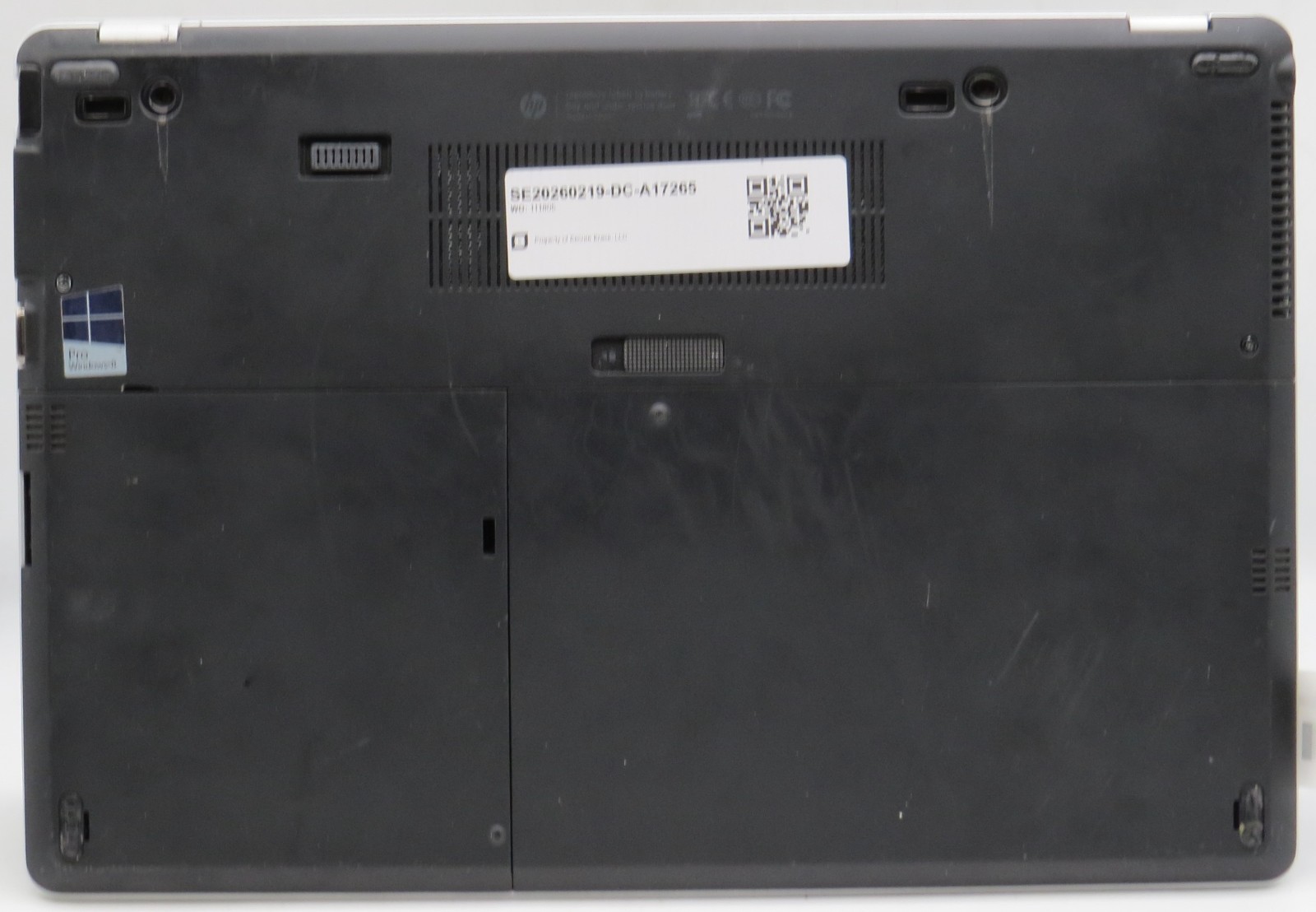 HP EliteBook Folio 9480m | i5-4310U @ 2.00GHz | 8GB DDR3 | 256GB SSD | No OS