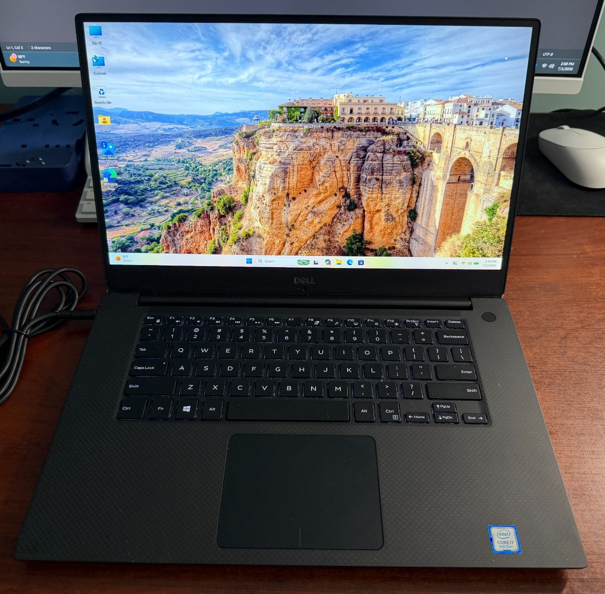 Dell Precision 7530 i7-8850H 32GB 256GB NVMe Quadro P2000 Win11P 130W Charger