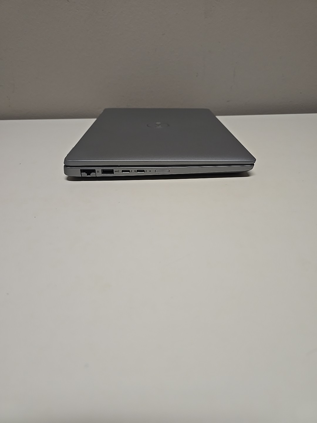 Dell Latitude 5450 Touchscreen | Ultra 7 165U 16GB RAM 512GB SSD | FHD Backlit