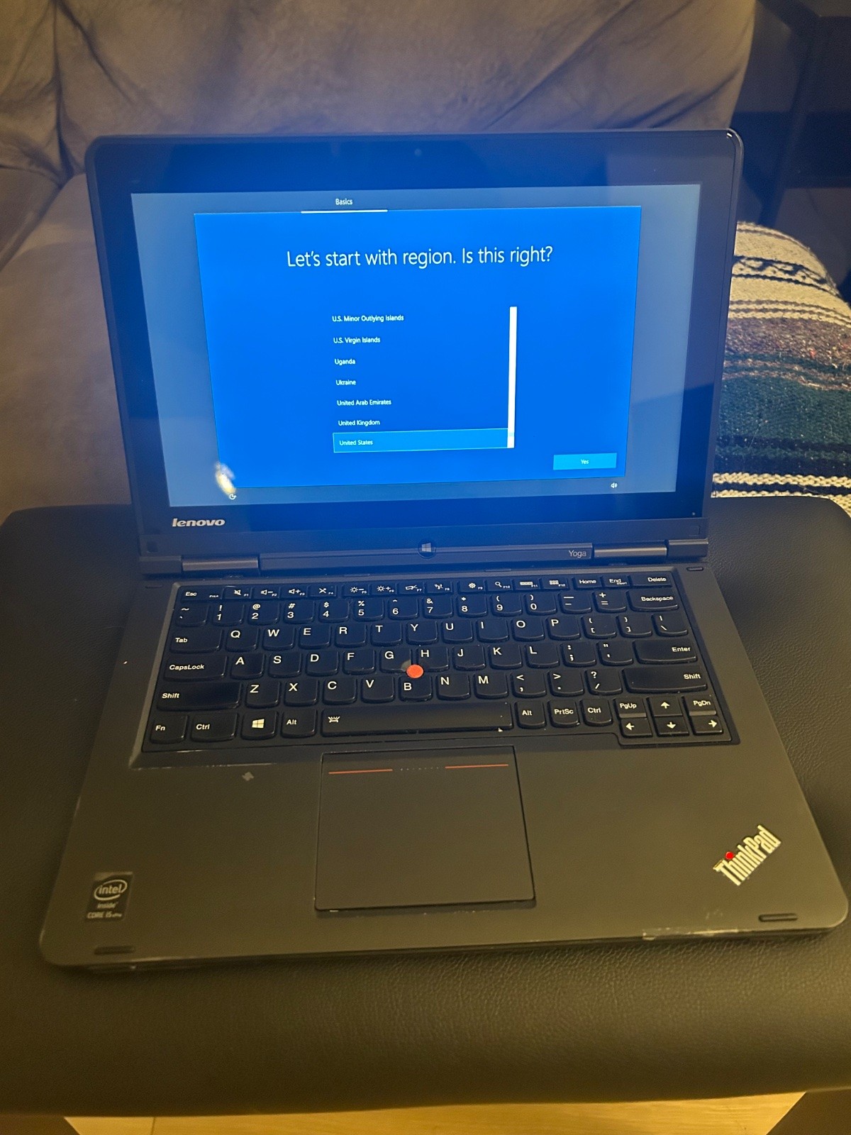 Lenovo ThinkPad Yoga 12 i5-4300U 4th Gen 8GB DDR4 256GB SSD Win 10 Laptop