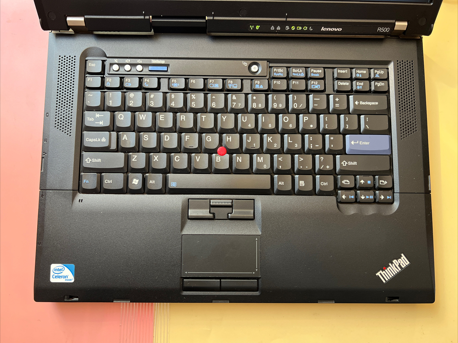 Lenovo Thinkpad R500 15.6″ Intel Celeron 4GB RAM 128GB SSD WEBCAM BLUETOOTH