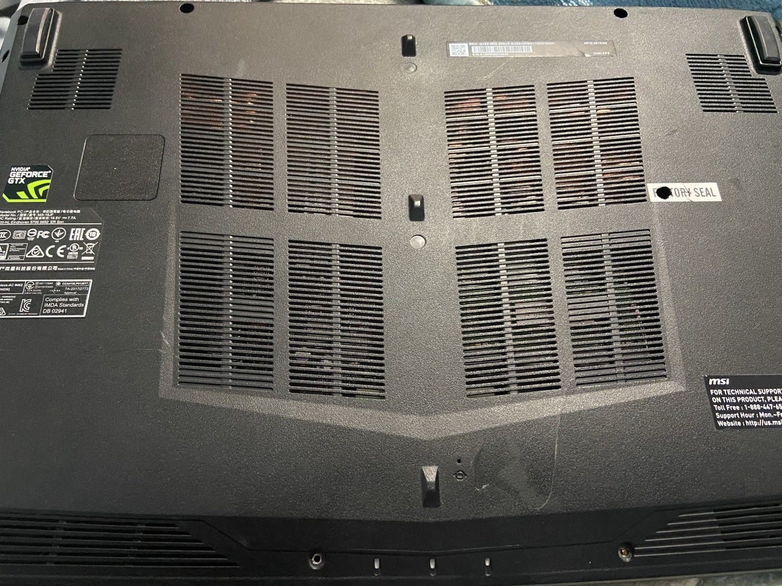 MSI GV62 8RD i5-8300H 2.3ghz 16gb ram 1tb ssd