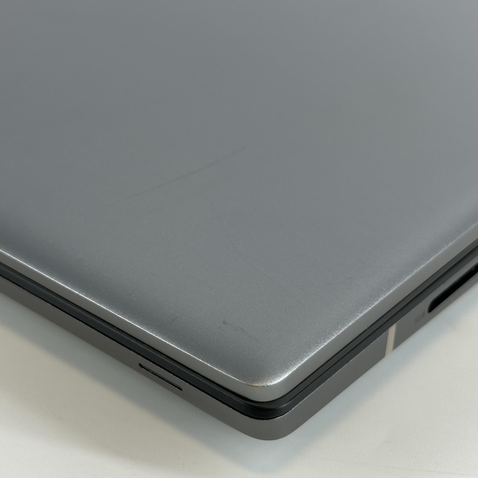 Dell Precision 7780 17.3 FHD 2.2 GHz i9-13950HX 64GB 1TB SSD NVIDIA RTX 3500 Ada