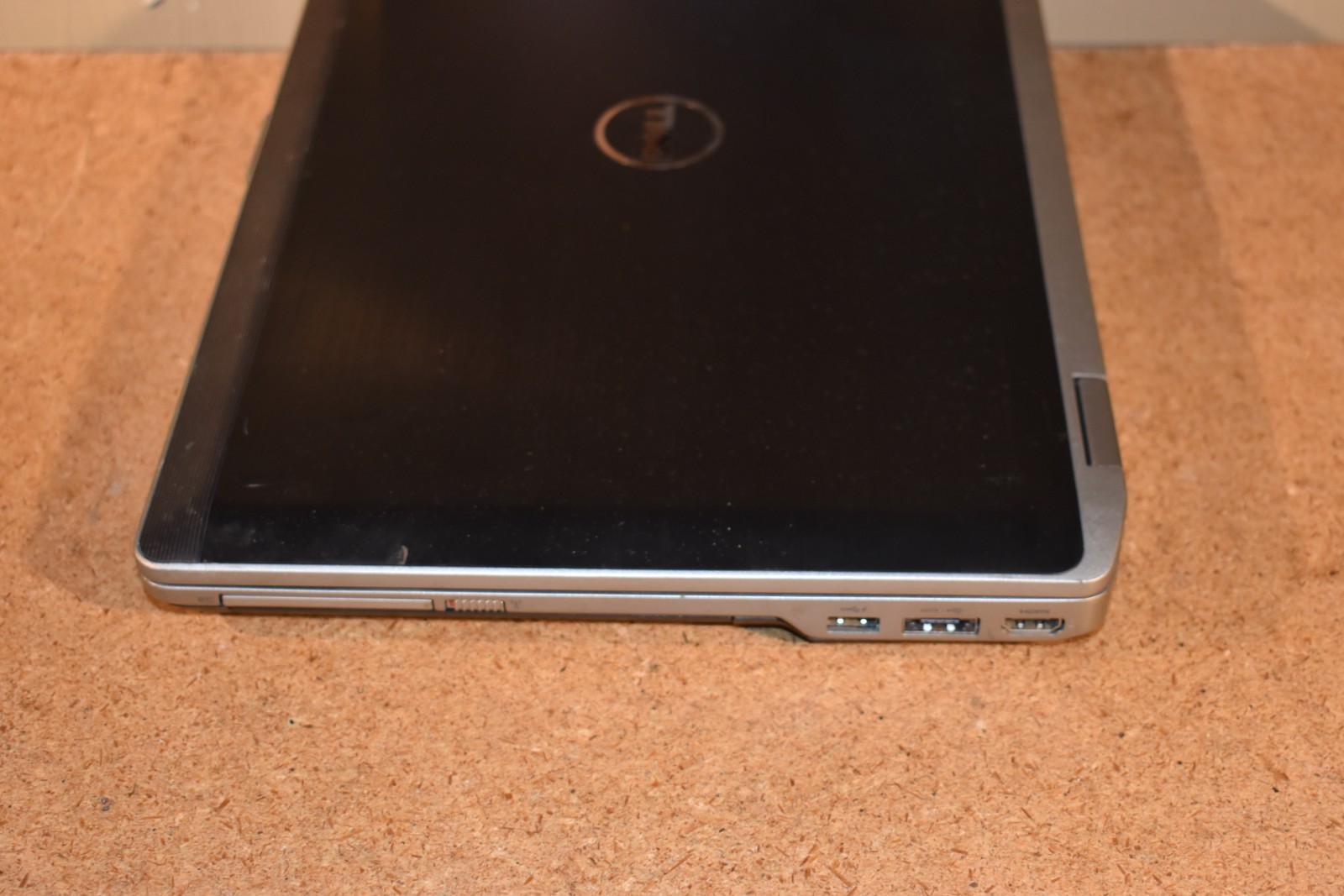 Dell Latitude E6530 Intel Core i5-3340M 500GB HD Windows XP Pro 32-bit DVD-RW