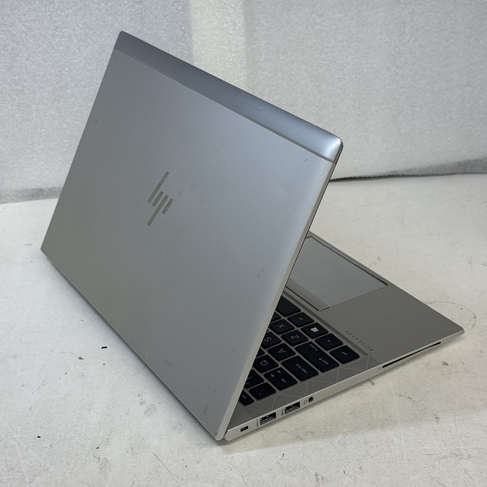 HP Elitebook 840 G7 14″ i7-10510U 1.7GHz 16GB RAM 256GB SSD Laptop #HP28