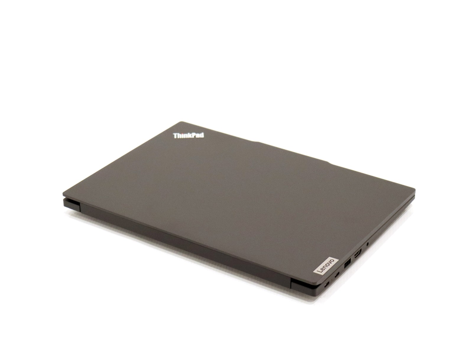 Lenovo ThinkPad E14 Gen 6 14.0″ FHD+ AMD Ryzen 5 7535U 16GB RAM 256GB NVMe W11P