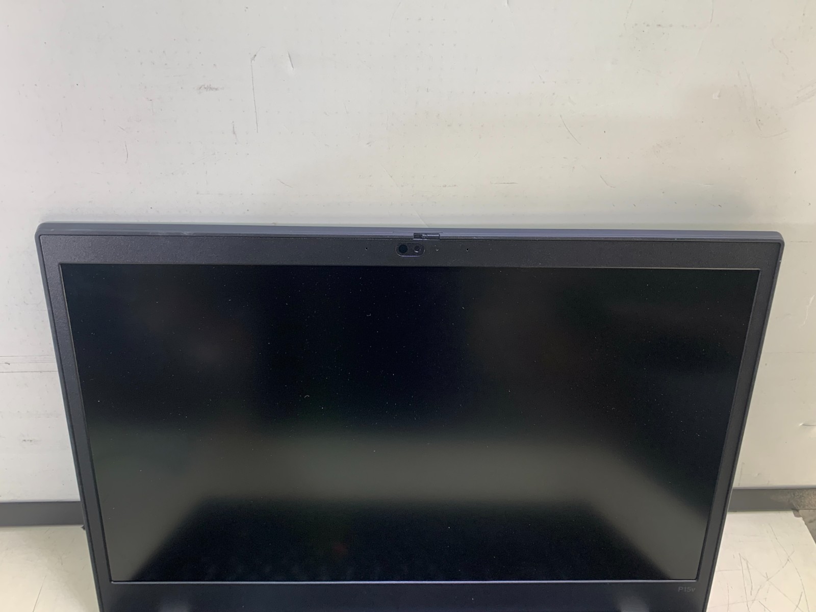 LENOVO THINKPAD P15V GEN 3 15.6″ CORE i7-12700H 2.3GHz – NO RAM SDD AC – AS IS