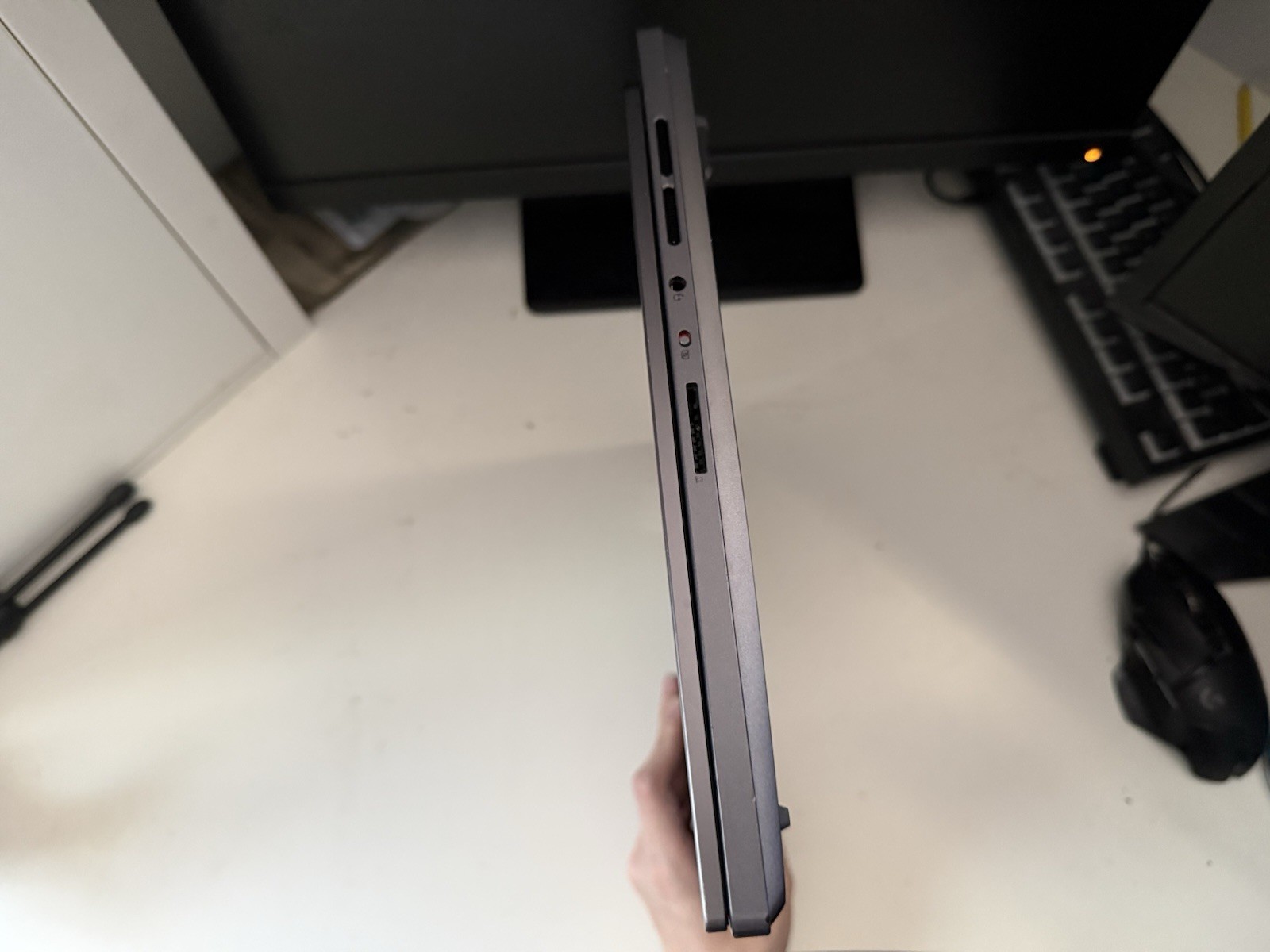 Lenovo Legion Slim 5 (Gen 8, 14.5”) Ryzen 7 7840HS, RTX 4060 + CHARGER FOR PARTS