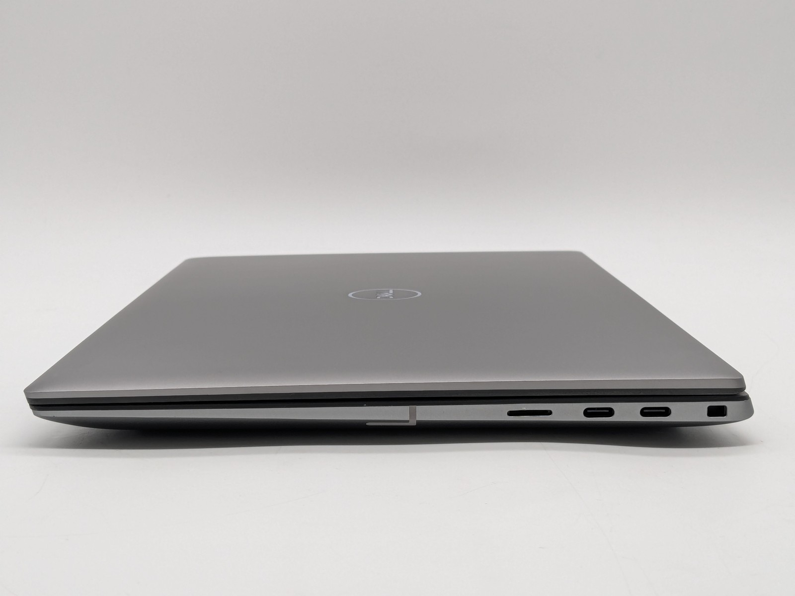 Dell Precision 5480 14″ 2560 x 1600 Touch I7-13800H 1TB SSD 32GB W11P RTX A1000