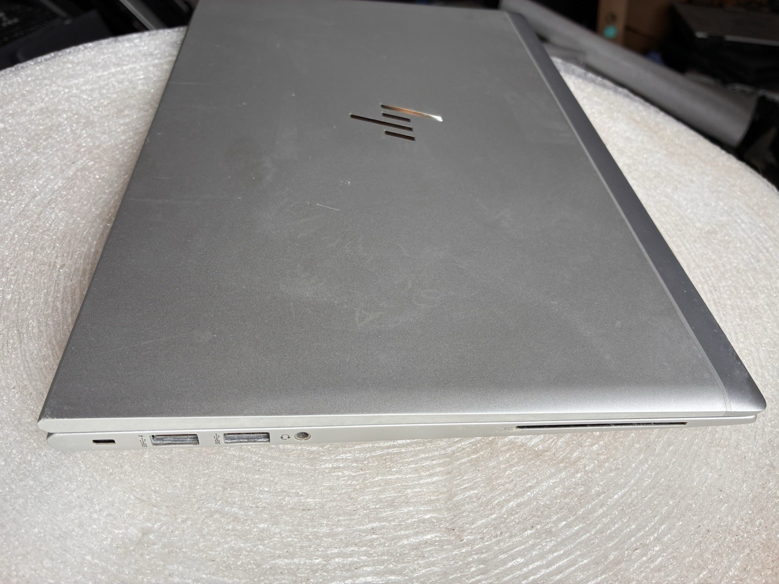 HP HP EliteBook 840 G8 Notebook PC i7-1165G7 2.80 GHz 16GB RAM 256GB SSD Windows