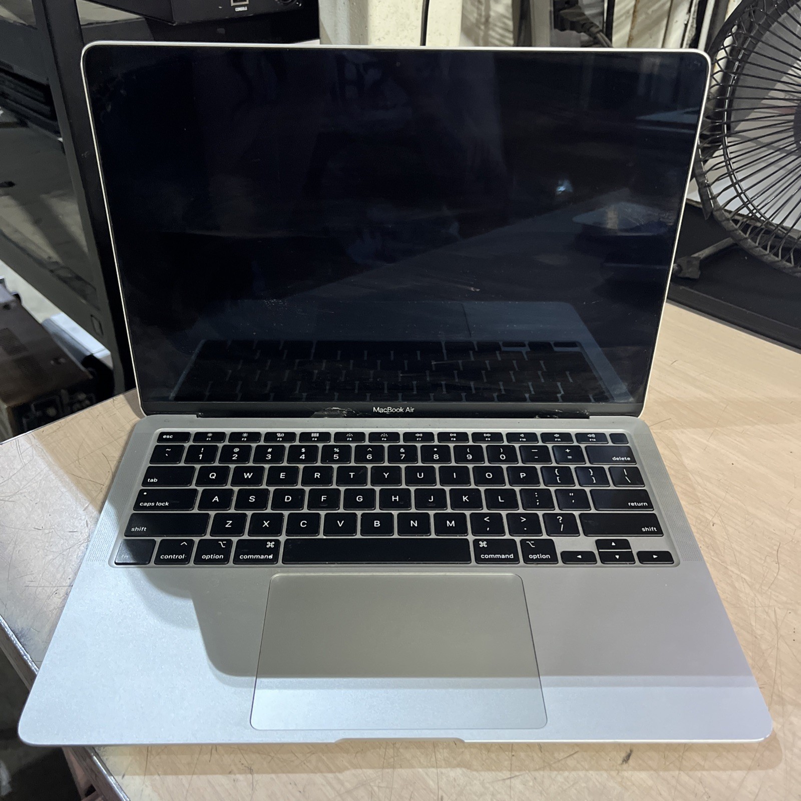APPLE MACBOOK AIR 13″ SCISSOR,2020 CORE I3-1000NG4 1.1GHZ 8GB RAM 256SSD