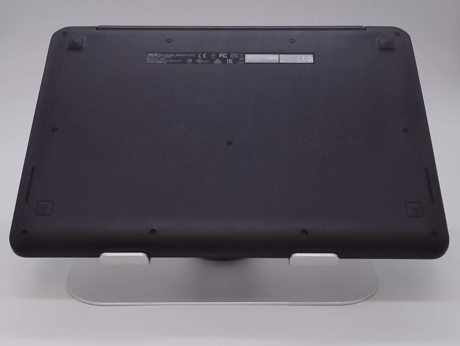 ASUS Chromebook Laptop C300M-DH02 13-inch Intel Celeron N3060 4GB 16GB SSD -USED