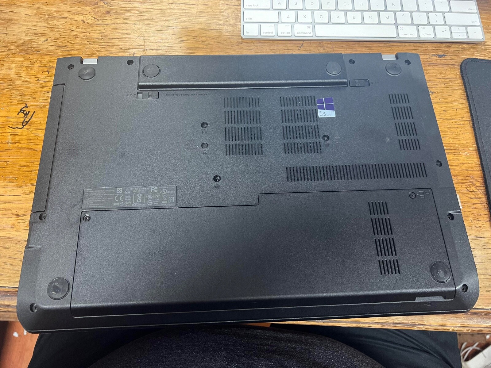 Lenovo Thinkpad 20h5- x019us 1tb HDD, 4gb, i5@ 2.30ghz