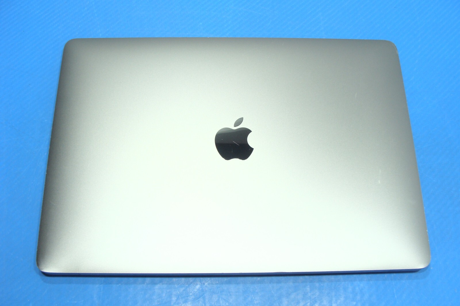 Apple MacBook Air 13″ A2179/BTO (2020) i7-1060NG7 1.2GHz 16GB 256GB OS Ventura