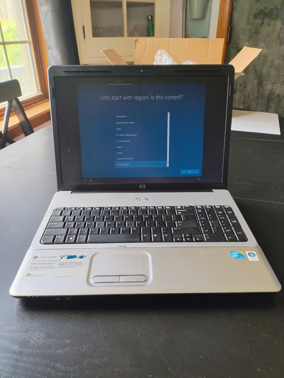 HP G70-460US; 4gb Ram, 320 Gb Hdd, Battery, And Charger + Windows 10