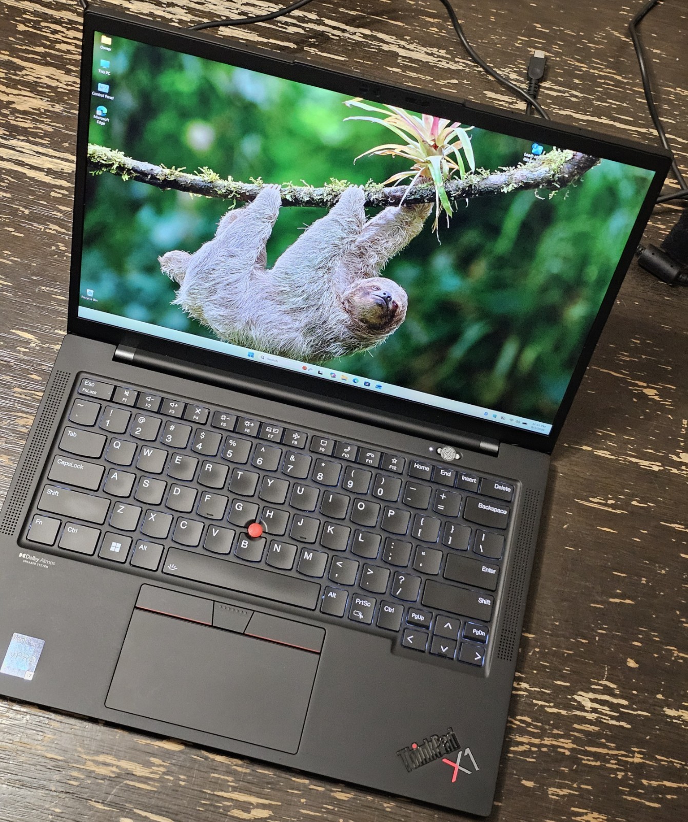 Lenovo Thinkpad X1 Carbon Gen 10 Intel Core i7 32GB 1TB w/Webcam ~READ~