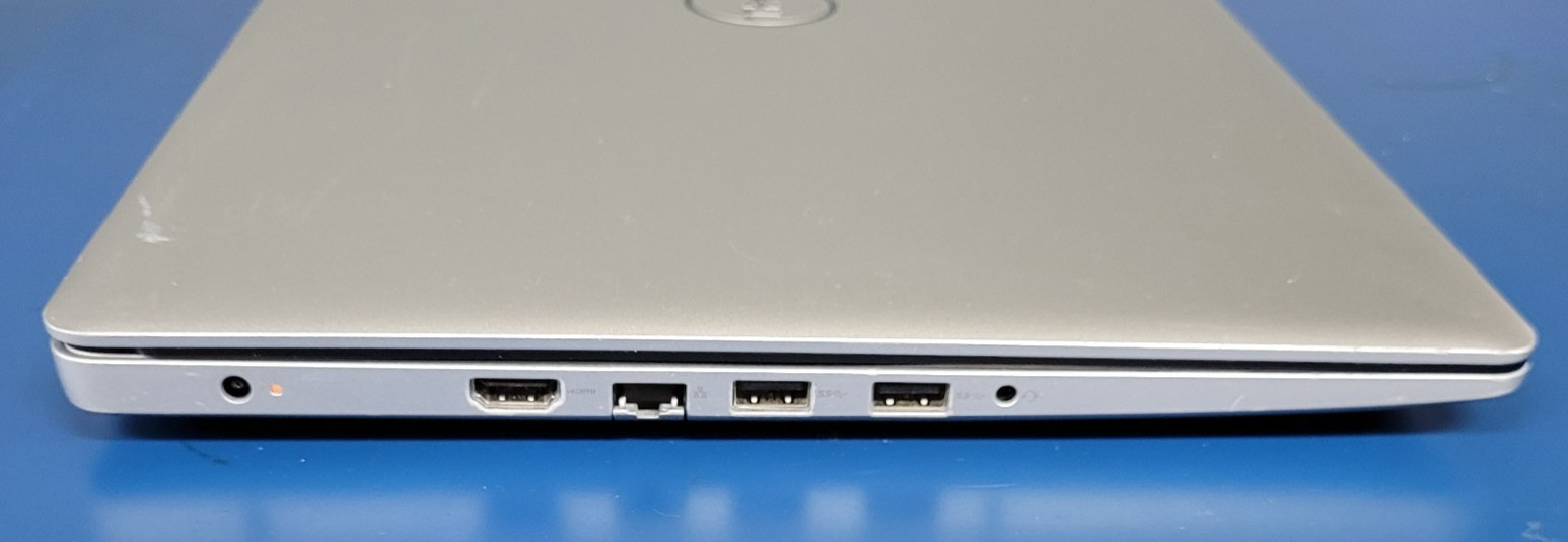 Dell Inspiron 15 5570 15.6″ Core i7-8550u @1.80GHz / 4 GB RAM – NO HDD