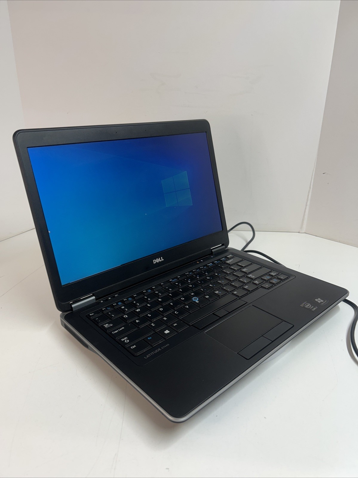 DELL LATITUDE E7440 Intel Core i7-4600U @ 2.10 GHz 8GB 256GB HDD Win10P Needs 🔋