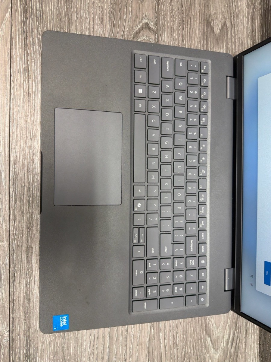 DELL COMPUTER PRO 16 PC16250 (B06013082)