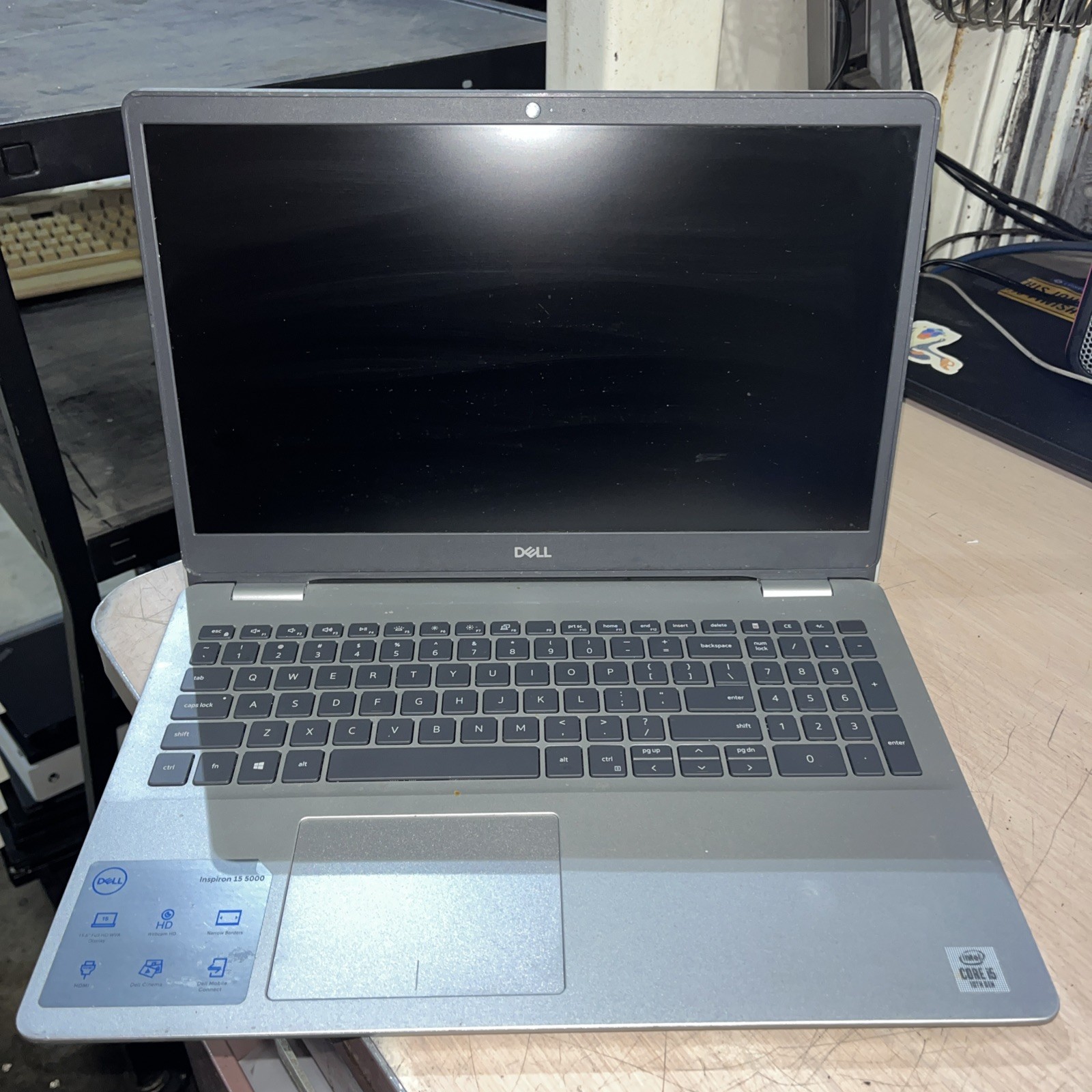 DELL INSPIRON 15 5000 INTEL CORE I5-1035G1 4GB RAM NO HD