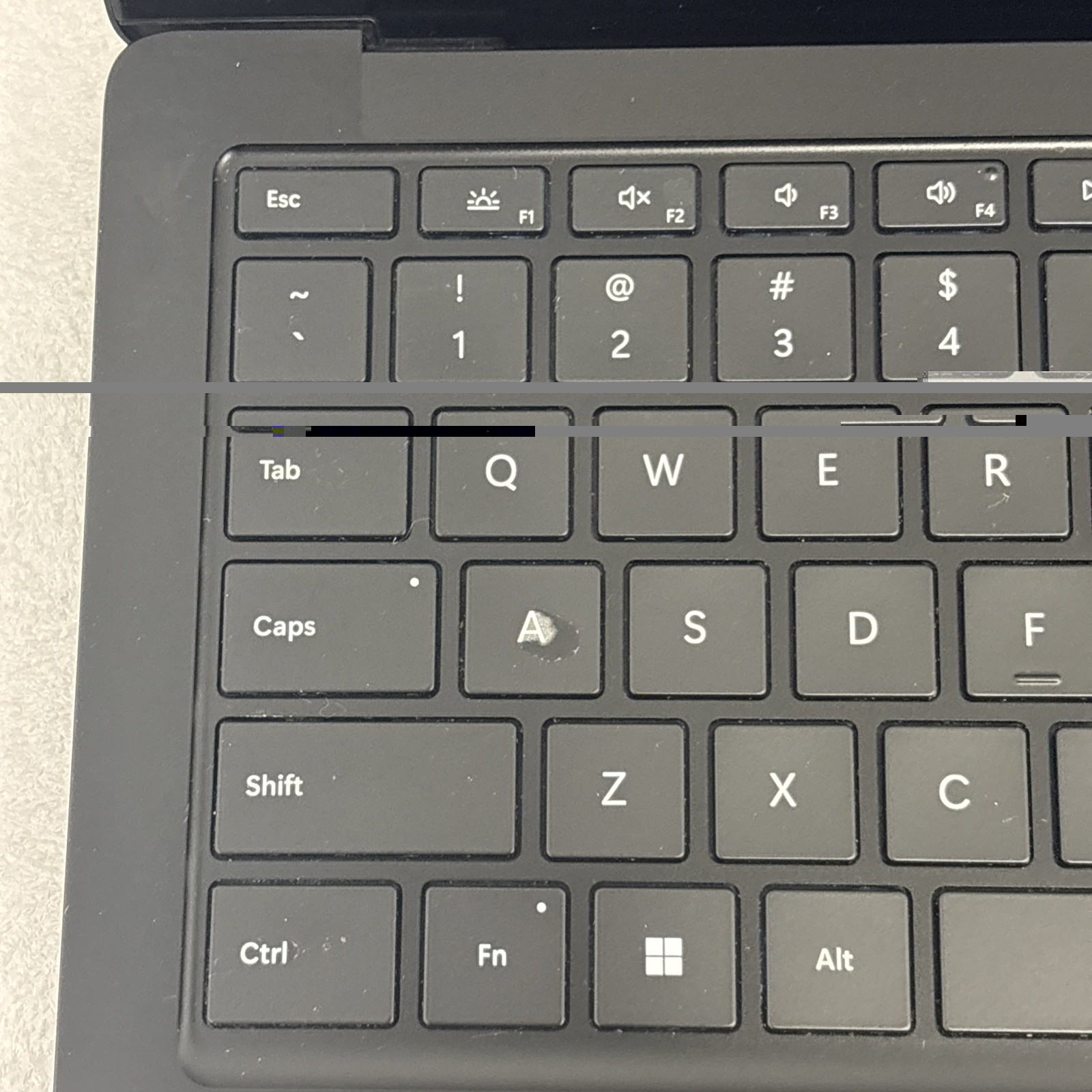 Microsoft Surface Laptop 5 13.5” (512GB, Intel Core i7-12th, 16GB) Black *Read*